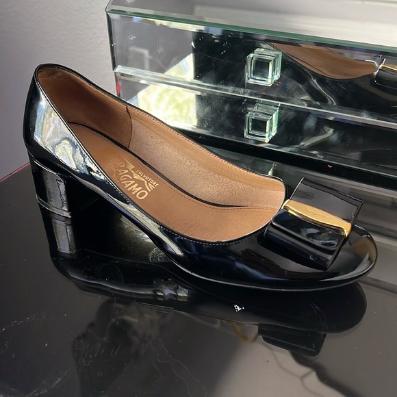 Black Patent leather Salvatore Ferragamo Heels - Picture 3 of 13